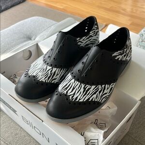 Biion Men’s Golf Shoes Zebra Pattern Size 11